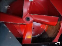 Tokvam 220H snow blower. Slightly used.