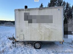 Arbeidsbrakke m/ forbrenningstoalett