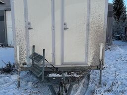 Arbeidsbrakke m/ forbrenningstoalett