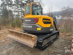 Volvo ECR88D tracked excavator with tilt and bucket. Onl
