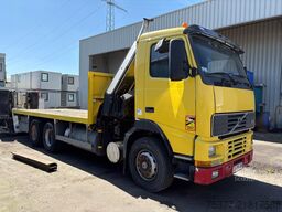 Volvo 340 33 Ton Meter HIabcrane, 6 x 2. Liftachse, B...