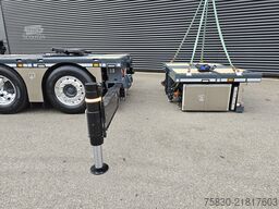 Scania R590 V8 / 8x2 / HMF 9520 + JIB + LIER / TREKKER...