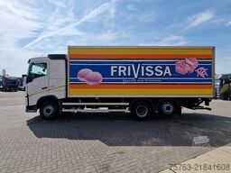 Volvo FH 13.420 6x2 - Box - Loadlift - Manual gearbox...