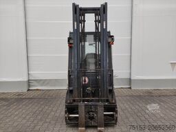Doosan D25S-5