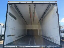 MERCEDES-BENZ ACTROS 1830 L Koffer 7 m LBW 2 T*LASI VDI*73 tkm