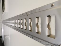 Vezeko TK C 27.35 TKL, Tür, Fenster Kofferanhänger