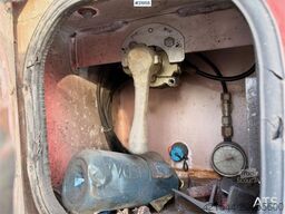 Tyllis L3 3-axle flatbed semi-trailer with side boards Re