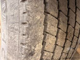 Tyllis L3 3-axle flatbed semi-trailer with side boards Re