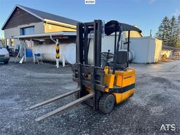 Jungheinrich EFG D1.0 Electric Forklift w/ Charger