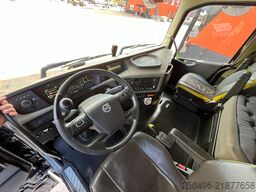 Volvo FH 16 750 6x4 GCW 90 ton / RETARDER