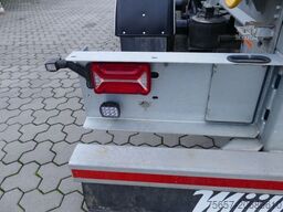 MÜLLER-MITTELTAL 20 to. Tandem Haken-Containeranh. mit Container