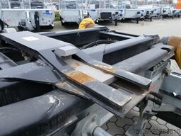MÜLLER-MITTELTAL 20 to. Tandem Haken-Containeranh. mit Container