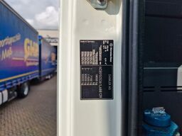 MERCEDES-BENZ Axor 1833L / Palfinger PK 12002-EH / GLAS