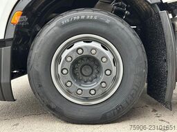 Iveco S-WAY