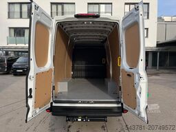IVECO Daily 35S18HA8 V Automatik 3,5T AHK Navi RüKa
