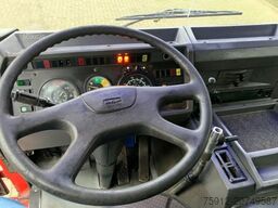 DAF 2300 4X2 - HIAB 140 CRANE TRUCK