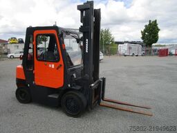 DOOSAN G30G *Seitenschieber+Hubkraft ine+Gas*