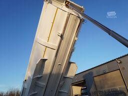 Mercedes-Benz Arocs 3243 E6 8x4 / Tipper / 120 tho. km