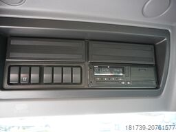 DAF LF 55.220 Skip loader GUIMA PALFINGER