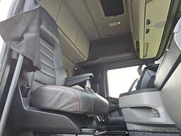 SCANIA S580 6X2*4,durabright