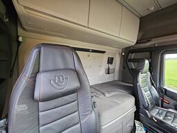 SCANIA S580 Highline,durabright