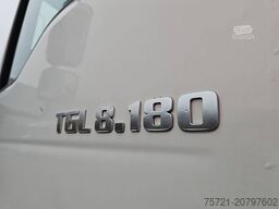 M.A.N. 8.180 TGL Möbelkoffer