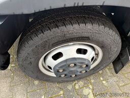 IVECO Daily 35C16 Koffer Ladebordwand 500kg