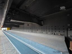 SCHMITZ CARGOBULL SCS 24/L 13.62 Mega / Hubdach / EDSCHA /Liftache