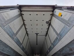 SCHMITZ CARGOBULL SKO 24/L 13.4 FP 45 COOL / Doppelstock / Rolltor