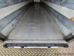 SCHMITZ CARGOBULL SKO 24/L 13.4 FP 45 COOL / Doppelstock / Rolltor