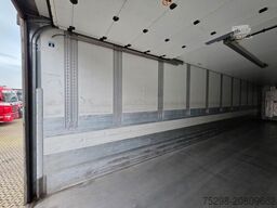 SCHMITZ CARGOBULL SKO 24/L 13.4 FP 45 COOL / Doppelstock / Rolltor