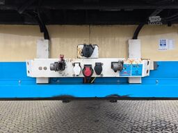 SCHMITZ CARGOBULL SKO 24/L 13.4 FP 45 COOL / Doppelstock / Rolltor