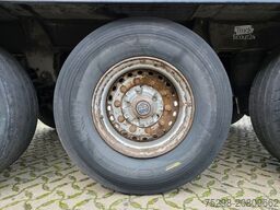 SCHMITZ CARGOBULL SKO 24/L 13.4 FP 45 COOL / Doppelstock / Rolltor