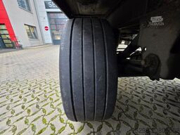 SCHMITZ CARGOBULL SKO 24/L 13.4 FP 45 COOL / Doppelstock / Rolltor