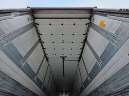 SCHMITZ CARGOBULL SKO 24/L - 13.4 FP 45 COOL /Doppelstock /Rolltor