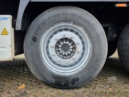 KRONE SD / 2 Liftachsen