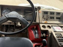 Perlini 131/33 Dumper 6x4
