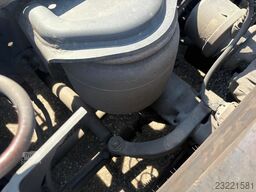 MAN TGX 26.460 6 x 2, steering lifting hydraulics, ...