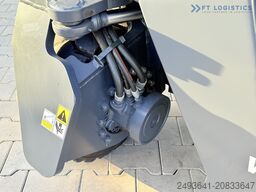 Combilift CB4000 GAS TRIPLEX 5200 POSITIONER