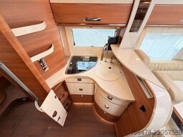 CARTHAGO Chic C-Line I 5.0 QB/L Mercedes *Queensbett-AHK*