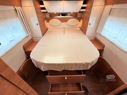 CARTHAGO Chic C-Line I 5.0 QB/L Mercedes *Queensbett-AHK*