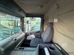 SCANIA P230 EURO 3 AIRCO MANUAL GEARBOX VAN BEURDEN ISO