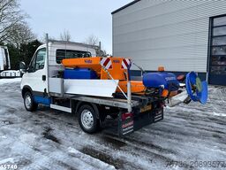 Iveco Daily 35S12 300 met Nido zoutstrooier Just 88.0...