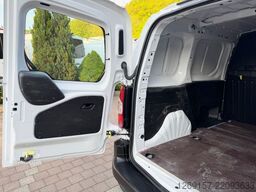 PEUGEOT Partner 1,5 DIESEL Premium Kasten Tempomat A/C