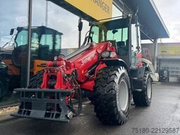 Schäffer 6680 T Teleskopradlader Knicklenker Radlader