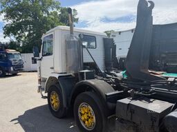 SCANIA P113 HL 360 8X4