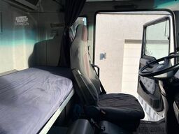 MAN TGA 18.310 Royal Class