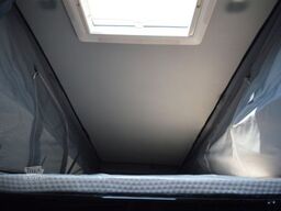 Sunlight Camper Van Cliff 600 Schlafdach