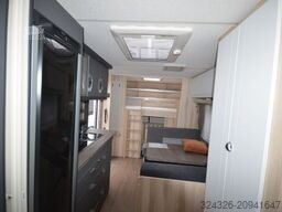 Hobby De Luxe 540 KMFe Familiengrundriss