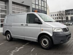 Volkswagen T5 2.5 TDI Autom./ Scheckh./ AHK/ Klima/ Standh.